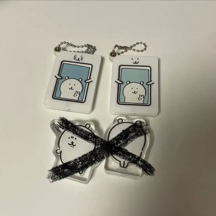 [BUNJANG] Nongdamgom Damgomi Mini Photo Acrylic Keyring / 농담곰 담곰이 증사 아크릴 키링 증명사진 보관함
