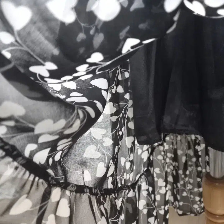 [BUNJANG] Chiffon Long Dress with Ruffle Detail / 쉬폰 롱 원피스