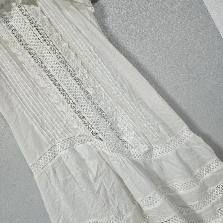 [BUNJANG] V-Neck Eyelet Cotton Midi Dress (Size 55) / 브이넥 아일렛 아사면원피스 55
