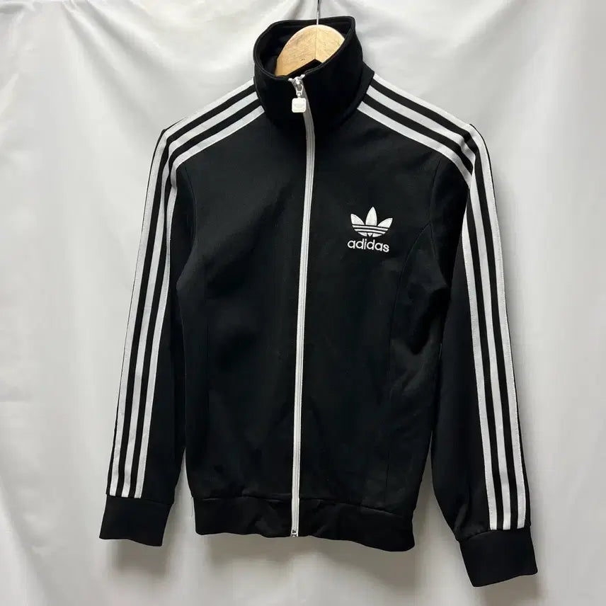 [BUNJANG] Adidas Europa Track Top Black Size 85 / [정품/85] 아디다스 유로파 블랙 트랙탑/져지