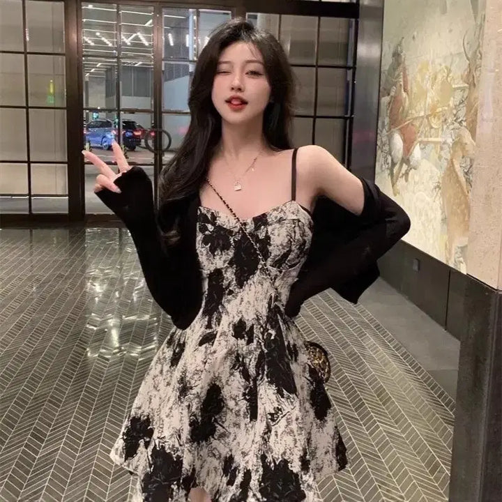 [BUNJANG] Pattern Flare Mini Dress / 당일발송) 새상품 블랙 화이트 패턴 플레어 미니원피스