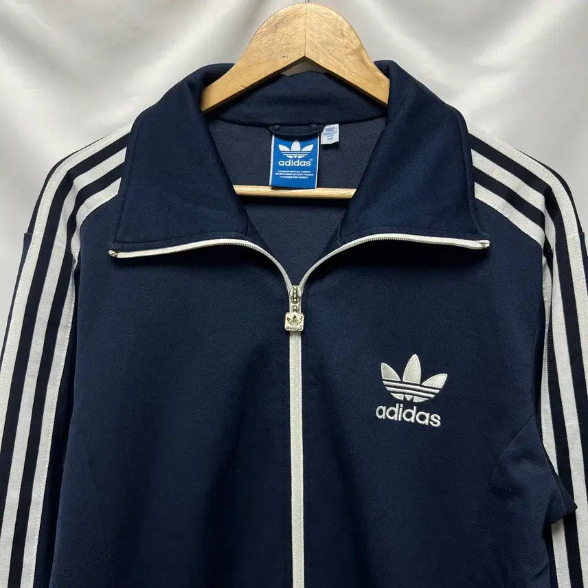 [BUNJANG] Adidas Europa Track Top Navy Size 110 / [정품/110] 아디다스 유로파 네이비 트랙탑/져지
