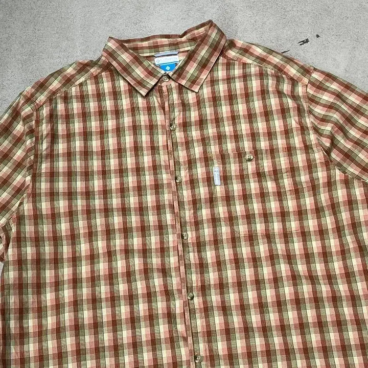 [BUNJANG] Columbia Check Half Shirt / 컬럼비아 체크 하프셔츠 s10958