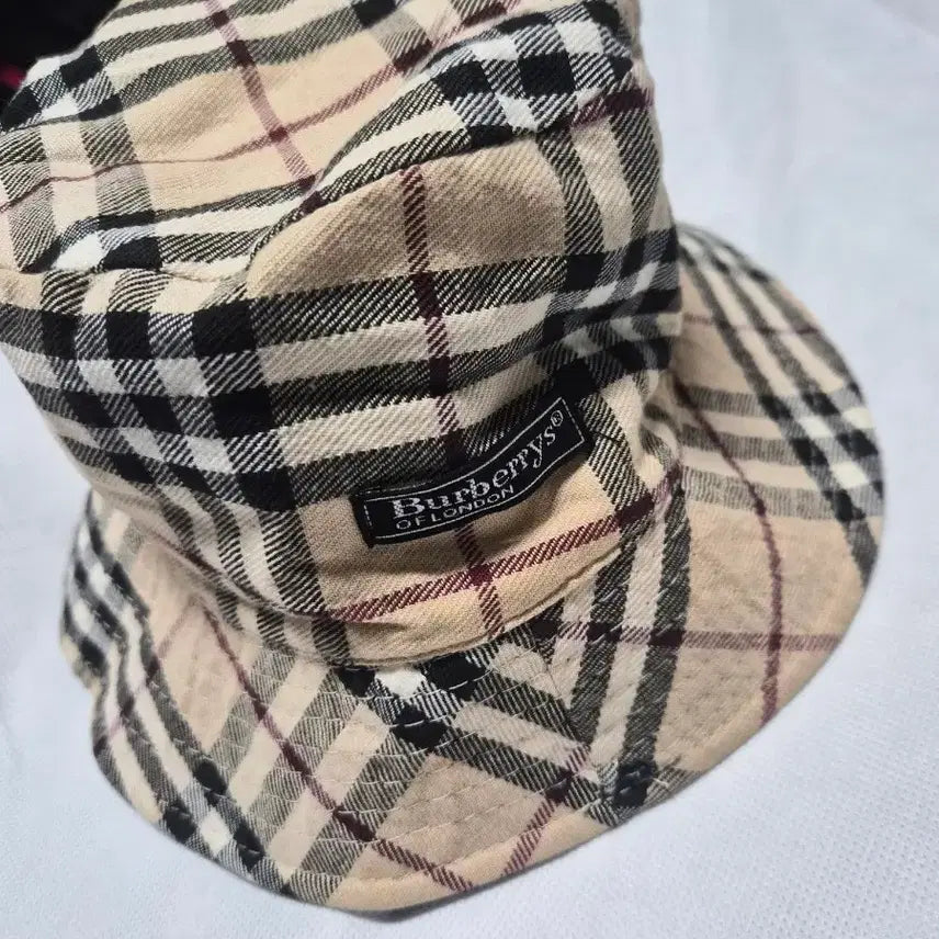 [BUNJANG] Burberry Beige Check Bucket Hat / 버버리 베이지 체크 버킷햇