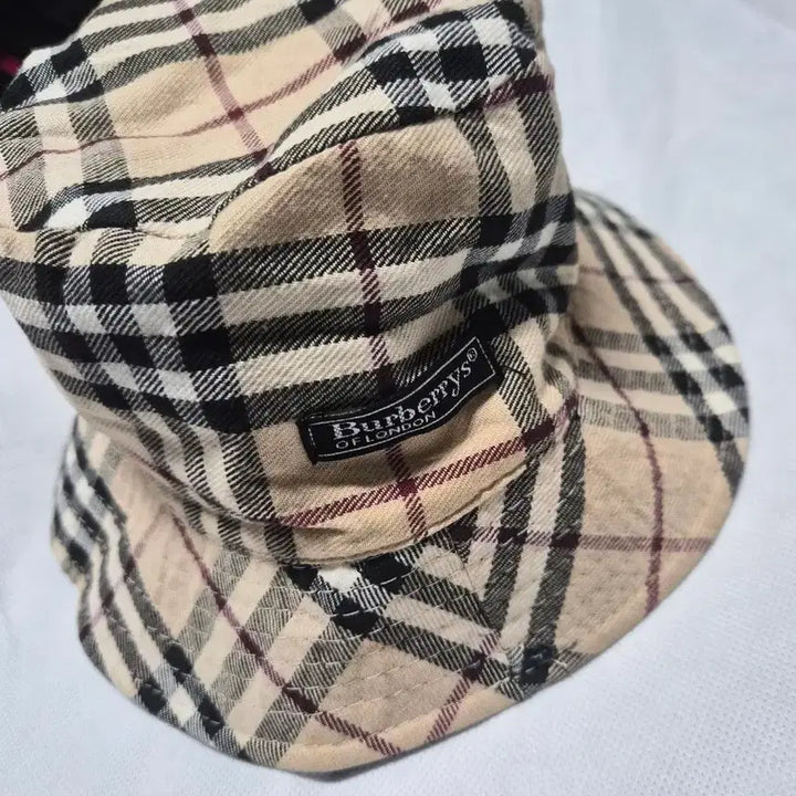 [BUNJANG] Burberry Beige Check Bucket Hat / 버버리 베이지 체크 버킷햇