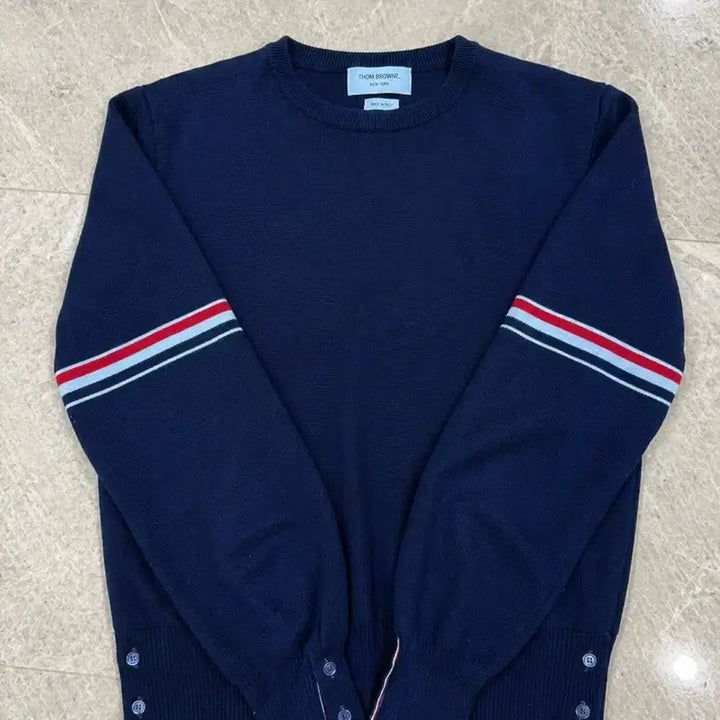 [BUNJANG] Thom Browne Armband Crewneck Sweater Size 1 / [1] 톰브라운 암밴드 니트 판매합니다