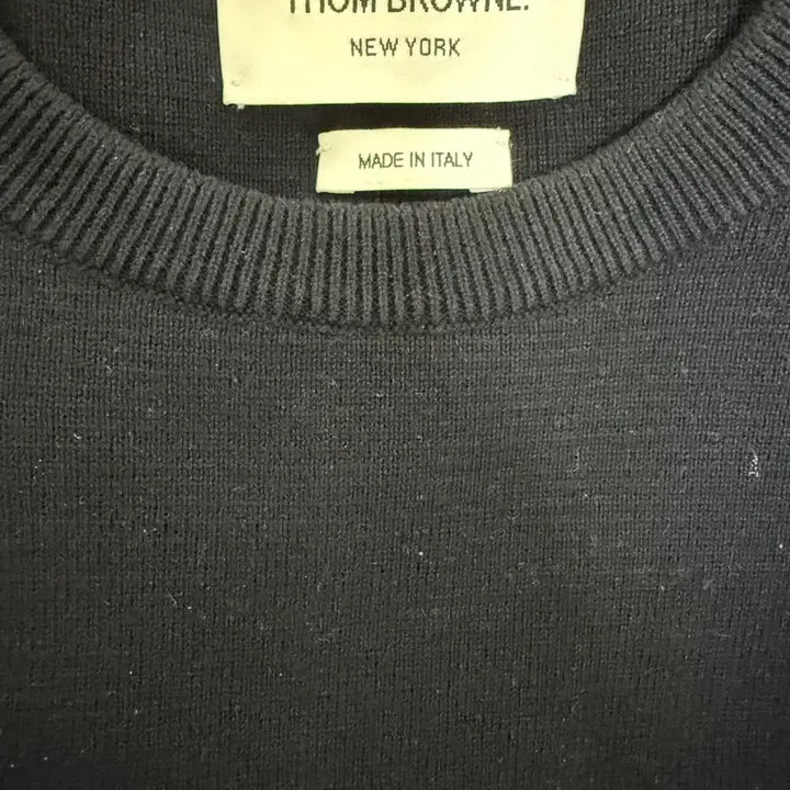 [BUNJANG] Thom Browne Armband Crewneck Sweater Size 1 / [1] 톰브라운 암밴드 니트 판매합니다