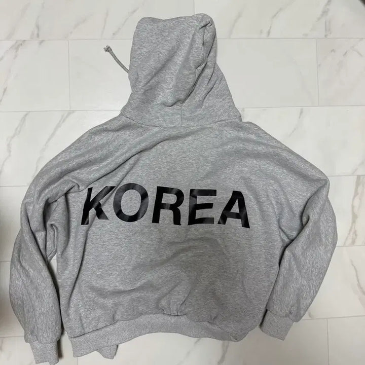 [SOLD OUT] 칸예 코리아 후드집업