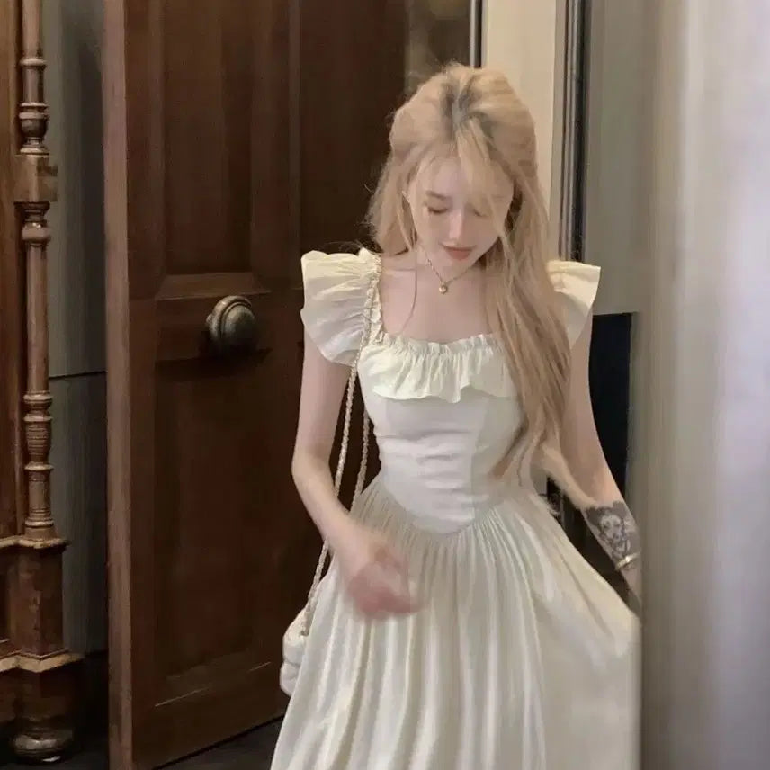 [BUNJANG] Frill Square Neck Long Dress / 당일발송) 새상품 프릴 스퀘어넥 롱원피스