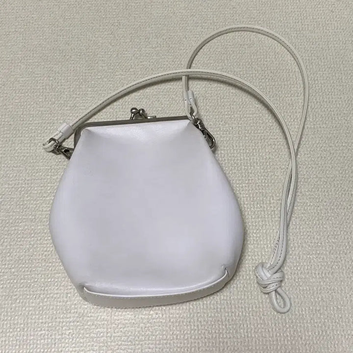 [BUNJANG] Minitmute Mini Coin Bag Pure White / 미닛뮤트 미니 코인드 퓨어화이트