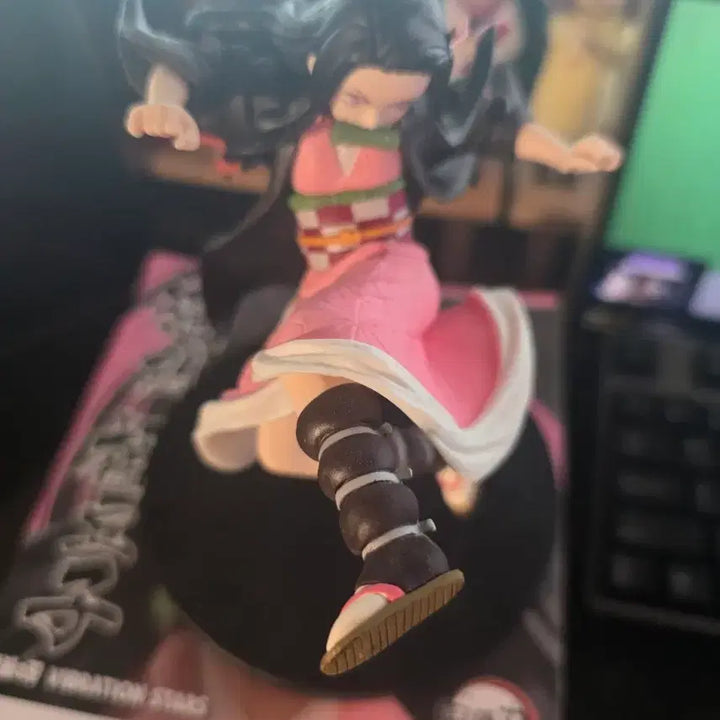 [BUNJANG] Demon Slayer Nezuko Vibration Statue (Opened) / 택포 개봉 바이브레이션 네즈코