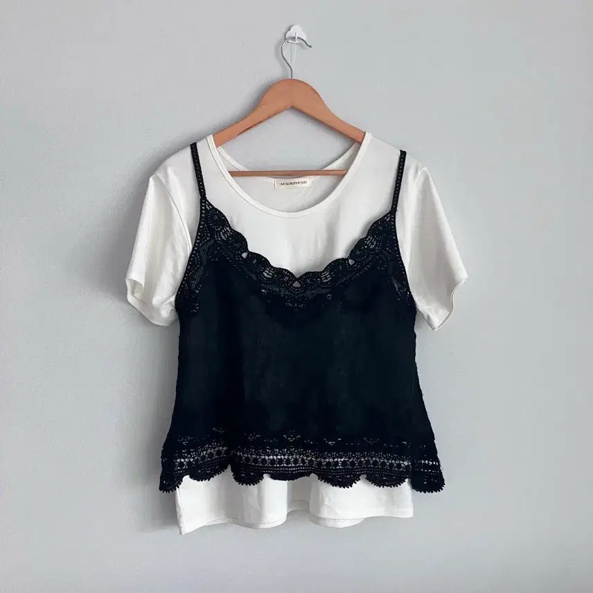 [SOLD OUT] 레이어드 레이스 나시