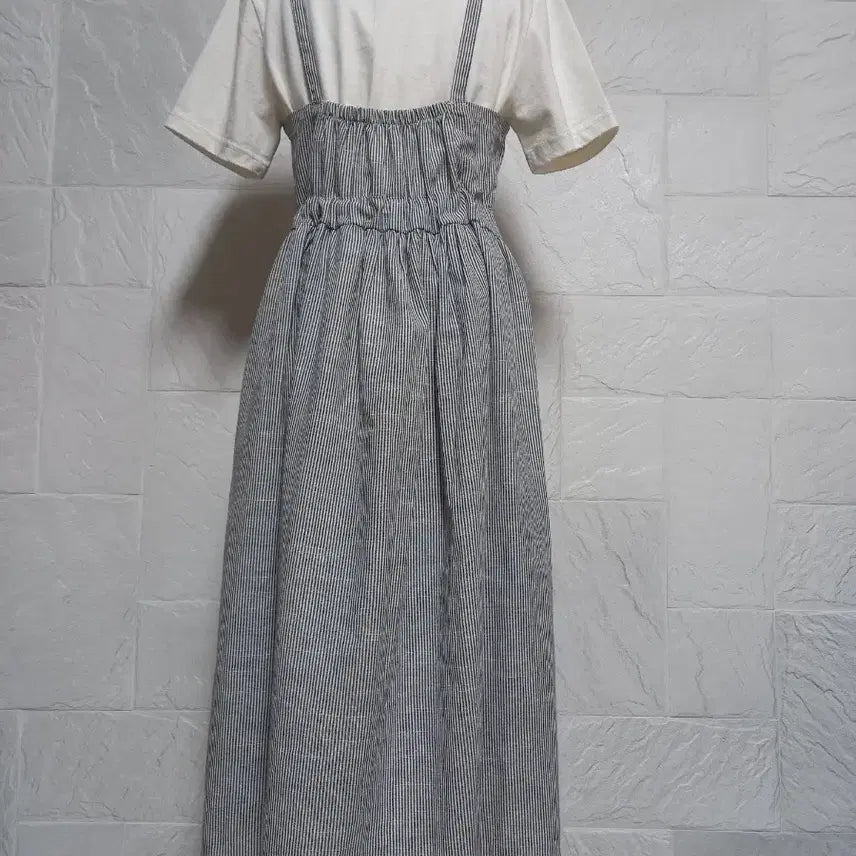 [BUNJANG] Stripe Linen Blend Dress + Cotton T-Shirt Set / 스트라이프  원피스 + 반팔티 세트