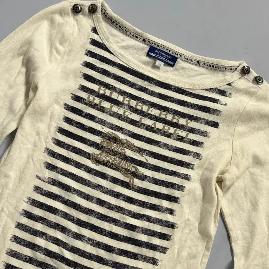 [BUNJANG] Burberry Blue Label Vintage 7-Sleeve T-Shirt / 버버리 블루라벨 빈티지 7부 긴팔 티셔츠