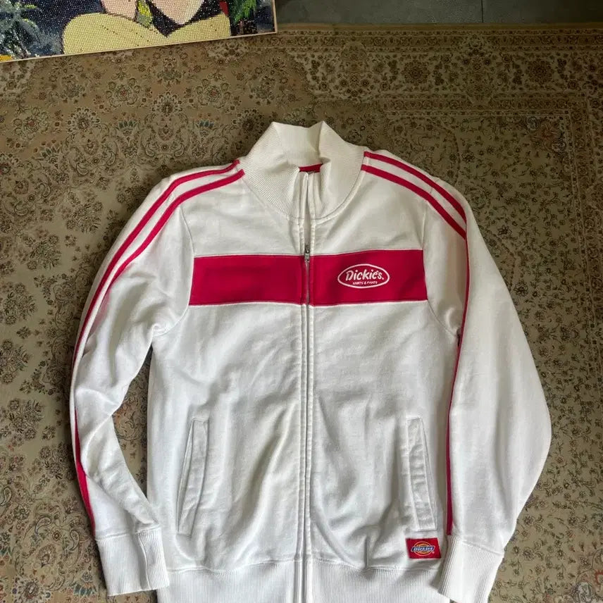 [BUNJANG] Dickies White Jersey Set-up with Red Line Accents / 디키즈 져지