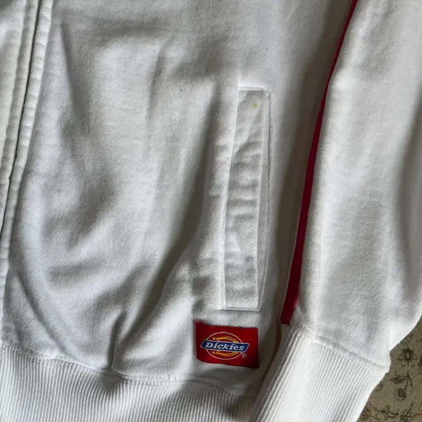 [BUNJANG] Dickies White Jersey Set-up with Red Line Accents / 디키즈 져지