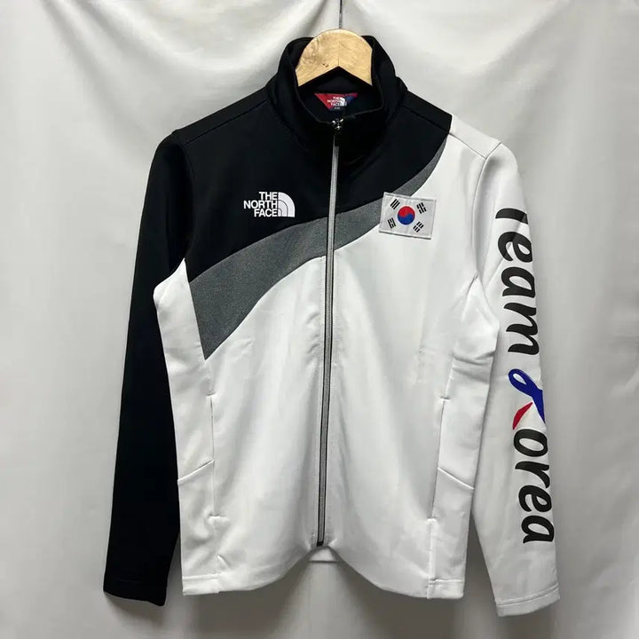[BUNJANG] The North Face Team Korea National Training Jacket Zip-Up (XS) / [정품/XS] 새상품 노스페이스 팀코리아 국대 트레이닝 자켓/집업