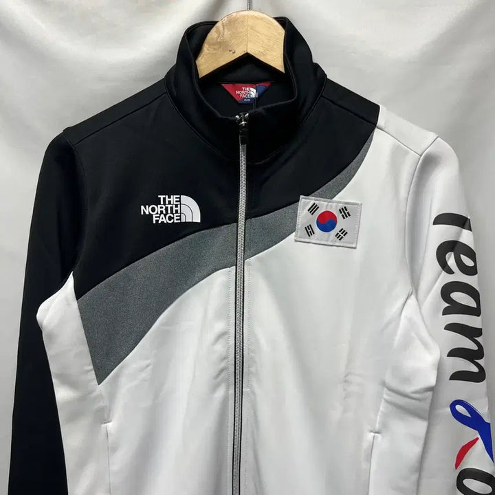 [BUNJANG] The North Face Team Korea National Training Jacket Zip-Up (XS) / [정품/XS] 새상품 노스페이스 팀코리아 국대 트레이닝 자켓/집업