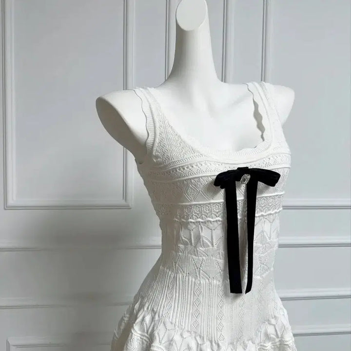 [BUNJANG] White Knit Ribbon Mini Dress / (새상품) 화이트 니트 리본 원피스