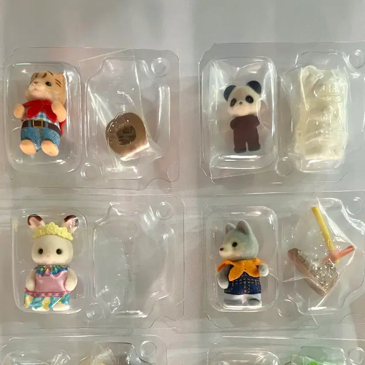[BUNJANG] Sylvanian Families Blind Bag Adventure 8-Piece Full Set / 실바니안 블라인드백 어드벤처 8종 풀세트