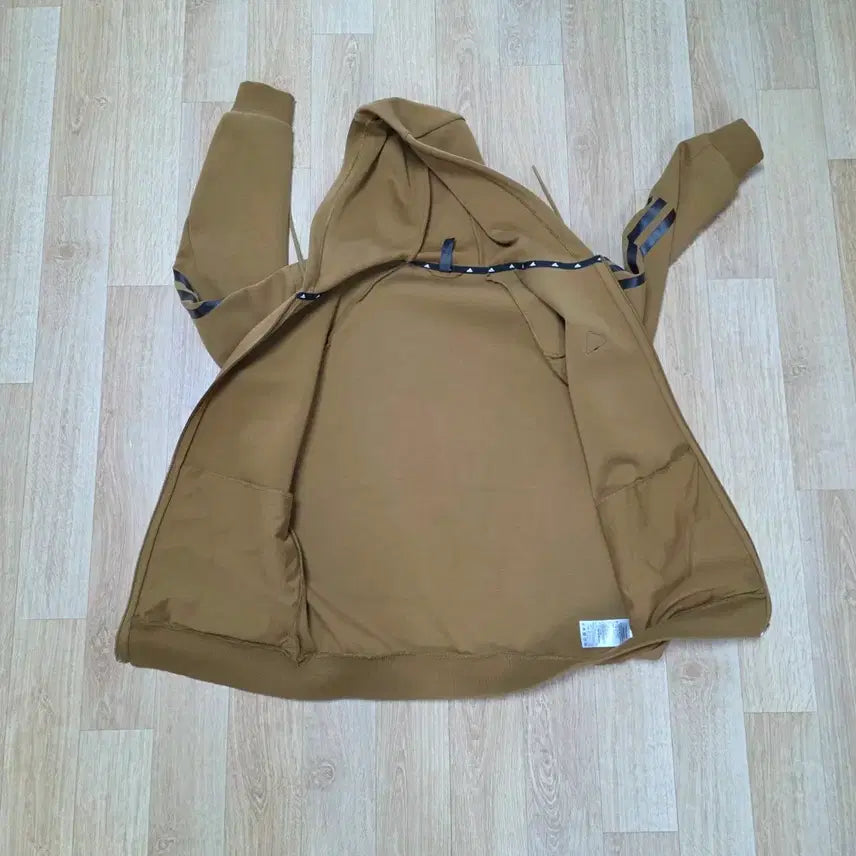 [BUNJANG] Adidas Hooded Zip-Up Jacket Men&