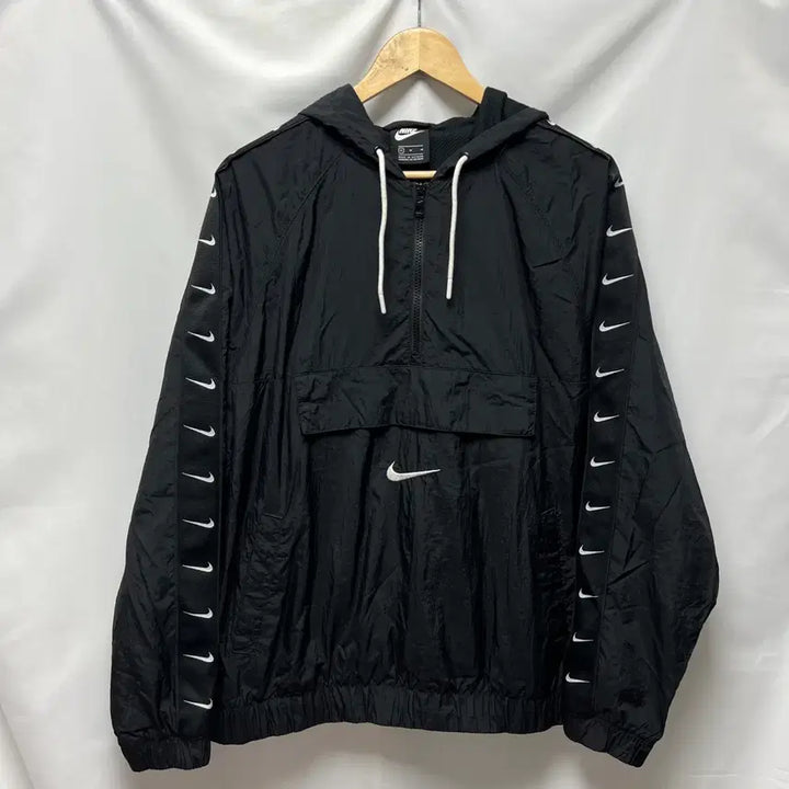[BUNJANG] Nike Middle Swoosh Sideline Black Woven Anorak Jacket (International M / Domestic L) / [정품/L] 나이키 미들스우시 사이드라인 블랙 우븐 아노락
