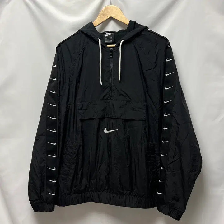 [BUNJANG] Nike Middle Swoosh Sideline Black Woven Anorak Jacket (International M / Domestic L) / [정품/L] 나이키 미들스우시 사이드라인 블랙 우븐 아노락
