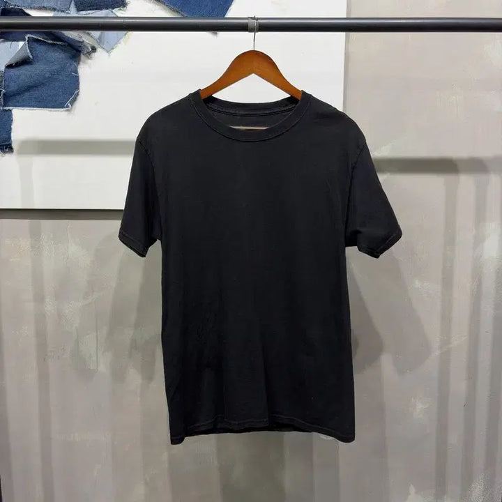 [BUNJANG] Champion Plain Black T-Shirt / (95) 챔피온 스트릿 캐주얼 무지 블랙 반팔 티