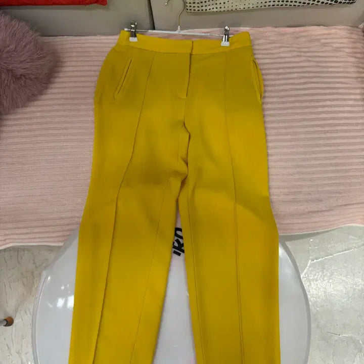 [BUNJANG] ZARA BASIC Yellow Slim Straight Fit Slacks Pants / ZARA BASIC 옐로우 슬랙스 팬츠