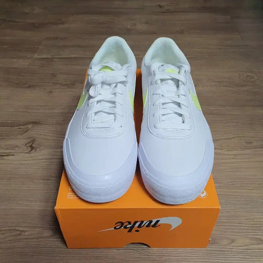 [SOLD OUT] (새제품)나이키 코트샷 260