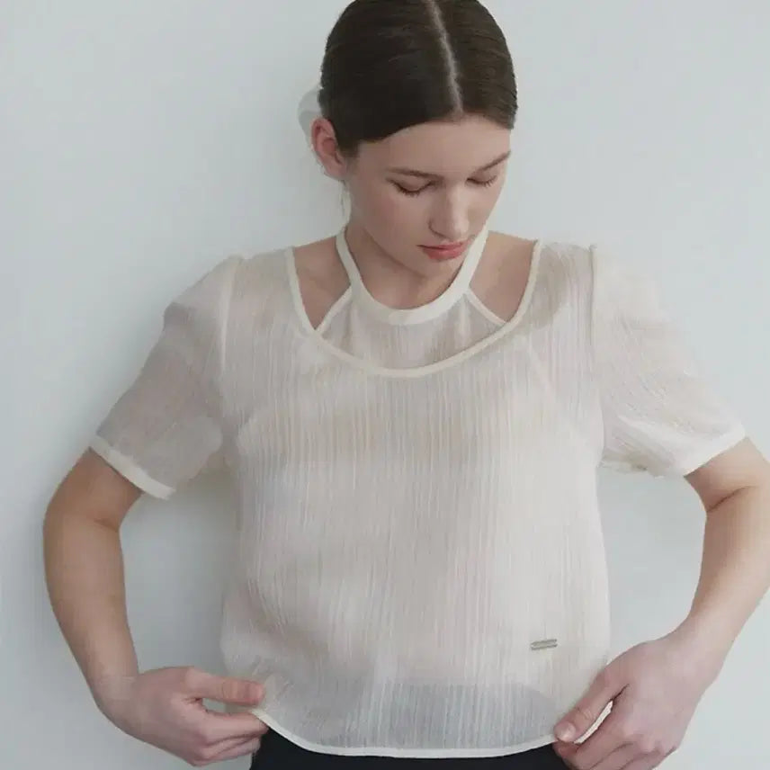 [BUNJANG] Loeuvre Halter Layered Wrinkle Blouse / (고민영 착용) 루에브르 홀터 레이어드 링클 블라우스