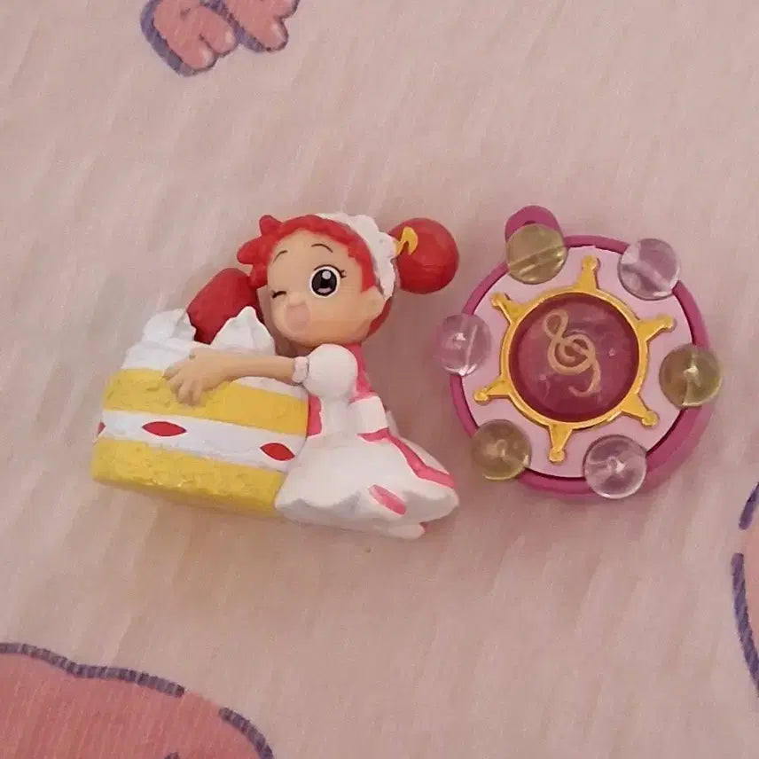 [BUNJANG] Magical Doremi Figure Cake Forti Patissiere Ver. &amp; 20th Anniversary Parara Charm / 꼬마마법사 레미 피규어 케이크 포르테 파티셰복 &amp; 20주년 파랄라 키링