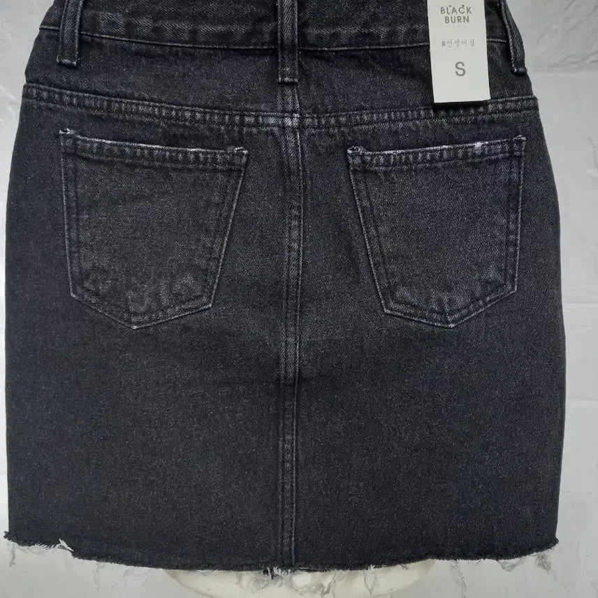 [BUNJANG] BLACK BURN Black Denim Mini Skirt (Size S) / BLACK BURN 블랙 데님 미니스커트 S
