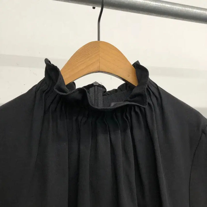 [BUNJANG] COS Shirring Neck Short Sleeve Dress Size 40 / 코스 셔링넥 반팔 원피스 40사이즈