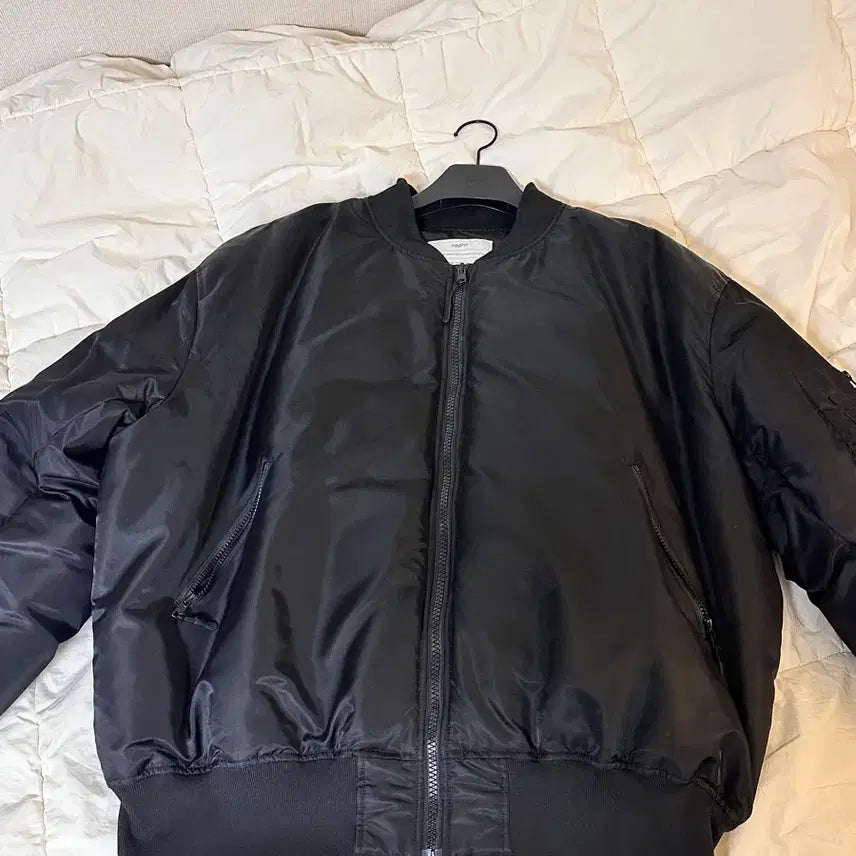 [SOLD OUT] [한남피플] hnpp 블랙 항공점퍼
