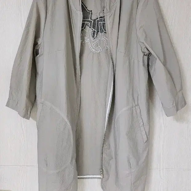 [BUNJANG] Anorak Material Spring Jacket / 아노락소재 봄자켓 새상품
