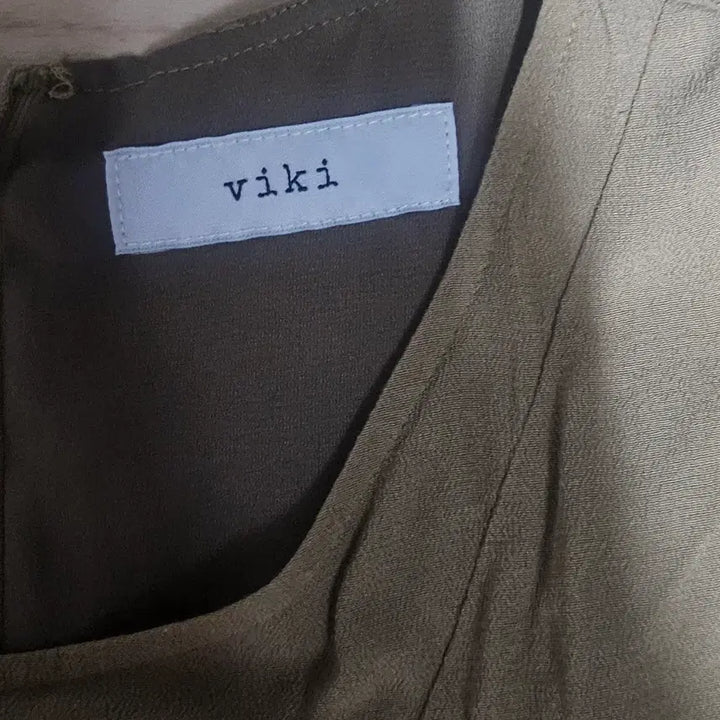 [BUNJANG] SIE Toned Down Khaki Sleeveless Dress / 시에 톤다운 카키 민소매 원피스
