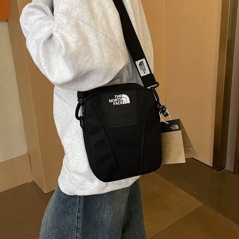 [BUNJANG] The North Face Black Mini Crossbody Bag / 노스페이스 블랙 미니 크로스백