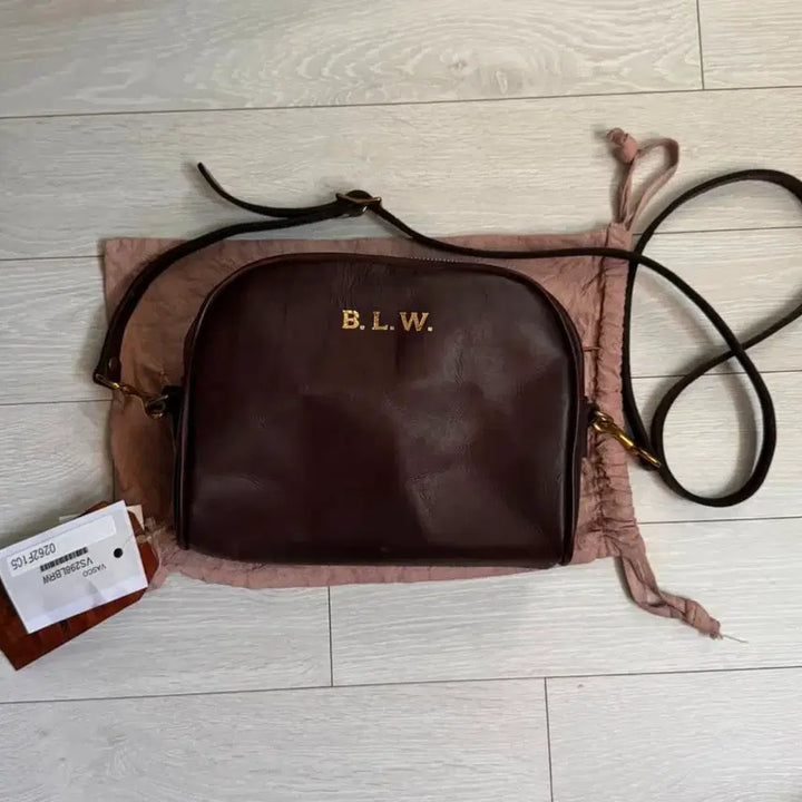 [BUNJANG] VASCO Officer Pouch Crossbody Bag / 바스코(VASCO) 오피서 파우치 크로스백 판매합니다.