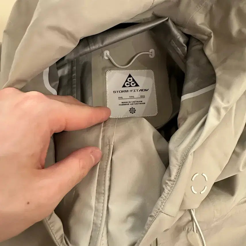 [BUNJANG] Nike ACG Storm-FIT Chain of Craters Jacket - Stone Grey (2XL) / 나이키 ACG 스톰핏 ADV 체인 오브 크레이터스 자켓 2xl