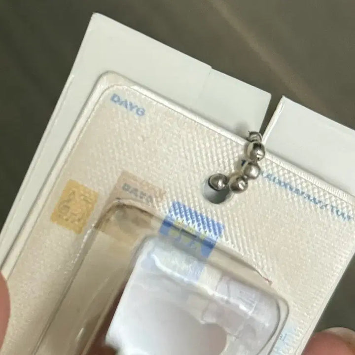 [BUNJANG] DAY6 Japan MD Random Figure Keyring Bangi / 데이식스 일본 엠디 랜덤 피규어 키링 방 성진