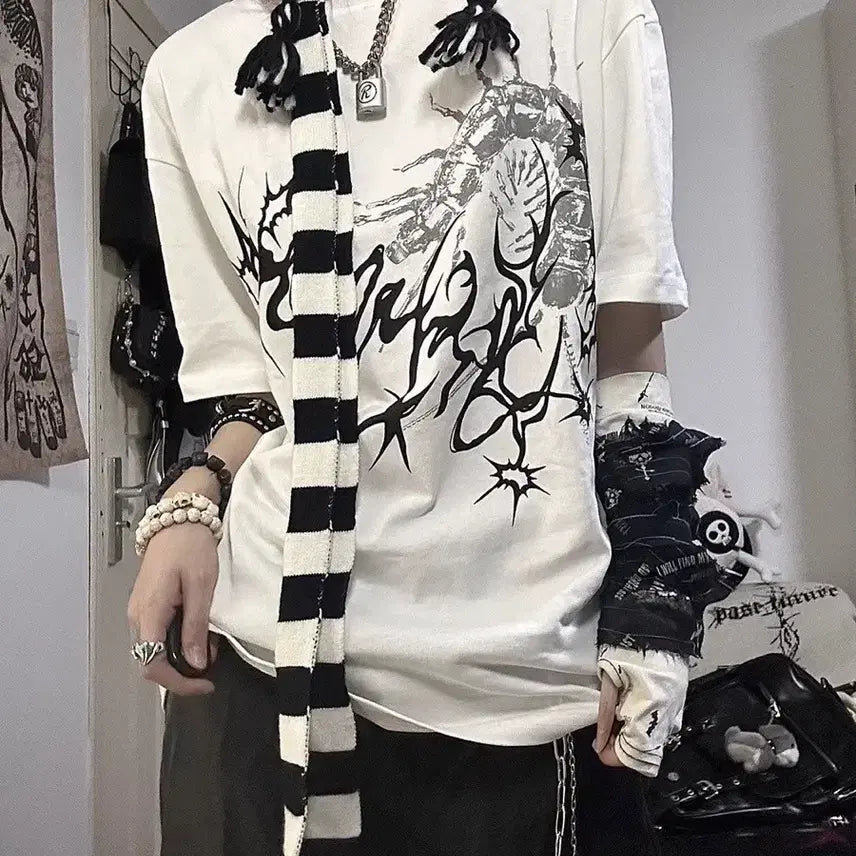 [BUNJANG] Gothic Subculture Dark Oversized Print Short Sleeve T-Shirt / 고딕 서브컬처 다크 오버핏 프린트 반팔 티셔츠