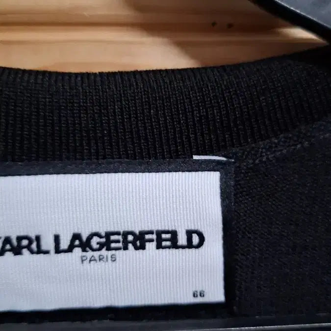 [BUNJANG] Karl Lagerfeld Sailor Collar Knit Black / 칼 라거펠트 세일러 칼라 니트