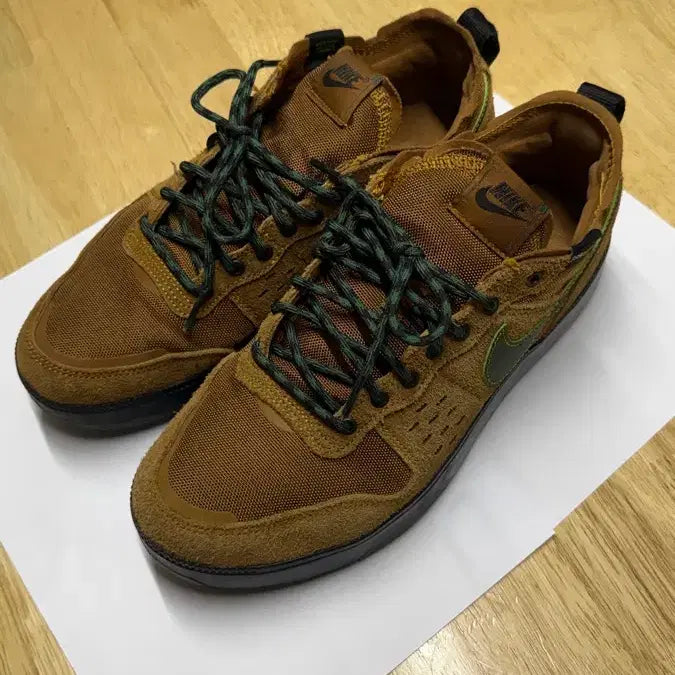 [BUNJANG] Nike C1TY Cordura Light British Sneakers 270 / [새상품급] 나이키 C1TY CORDURA 라이트 브리티시 270