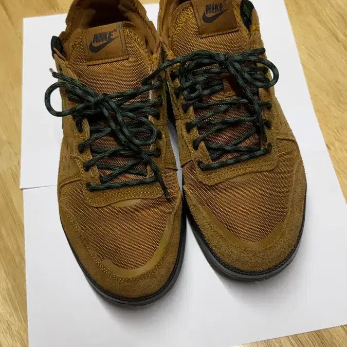 [BUNJANG] Nike C1TY Cordura Light British Sneakers 270 / [새상품급] 나이키 C1TY CORDURA 라이트 브리티시 270