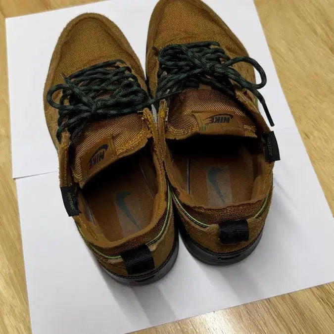 [BUNJANG] Nike C1TY Cordura Light British Sneakers 270 / [새상품급] 나이키 C1TY CORDURA 라이트 브리티시 270