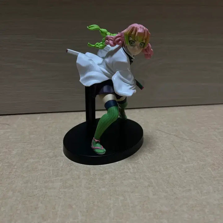 [BUNJANG] Demon Slayer Mitsuri Kanroji Figure (No Box) / 귀칼 미츠리 피규어(박스X)
