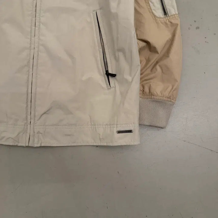 [BUNJANG] Calvin Klein Zip-Up Jacket / 캘빈클라인 집업 자켓