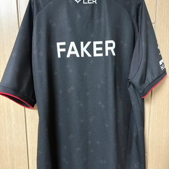 [BUNJANG] T1 Faker Uniform Short Sleeve T-Shirt 2XL / T1 반팔 페이커 유니폼 2XL