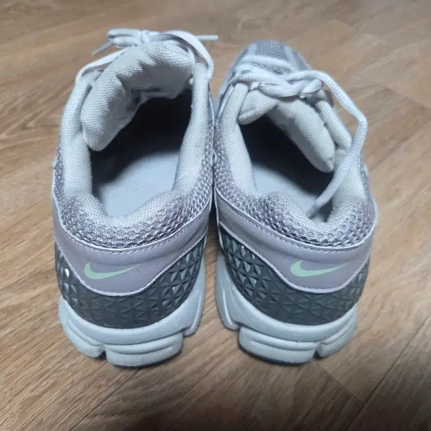 [BUNJANG] Nike Zoom Vomero 5 Cobblestone Flat Pewter Men&